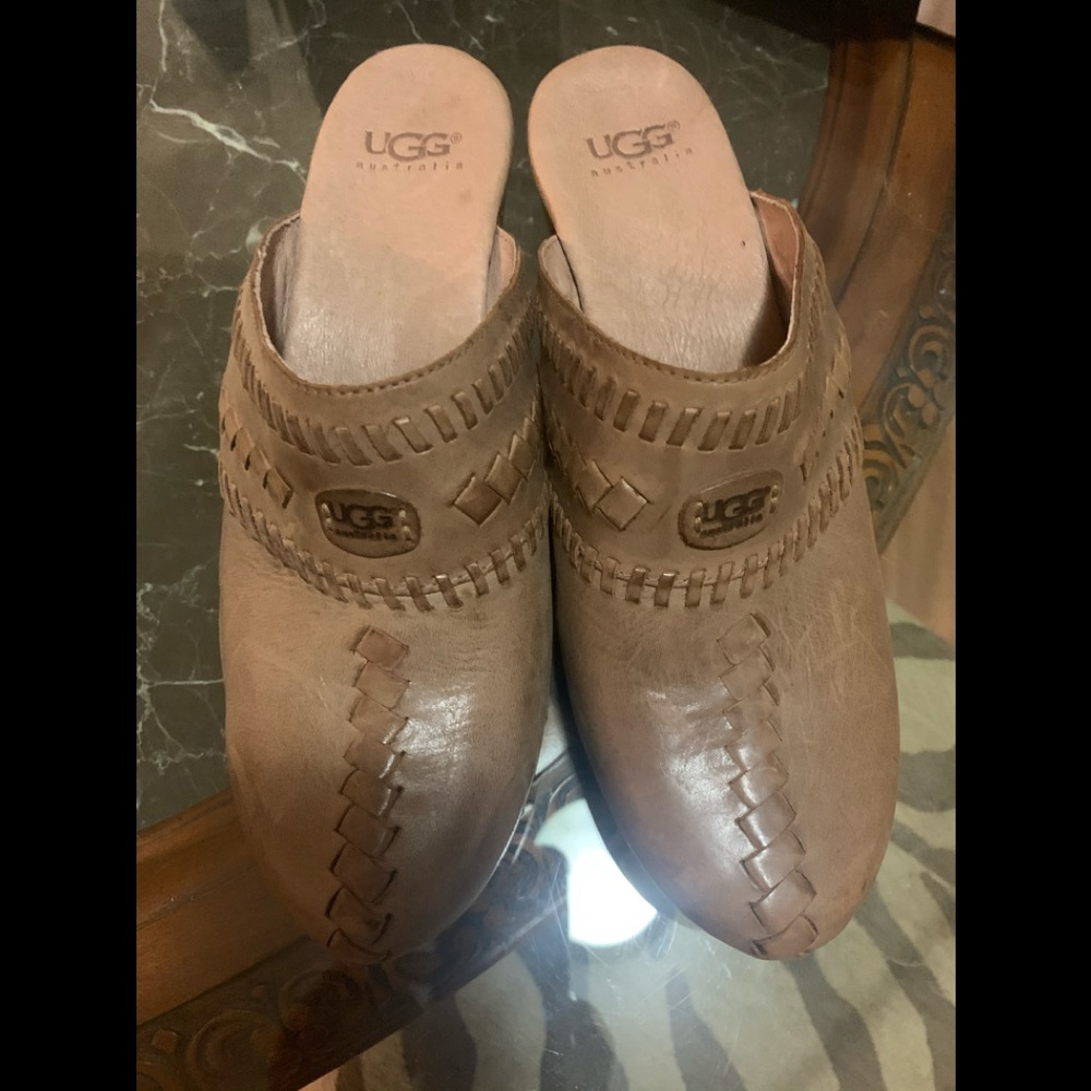 UGG clogs